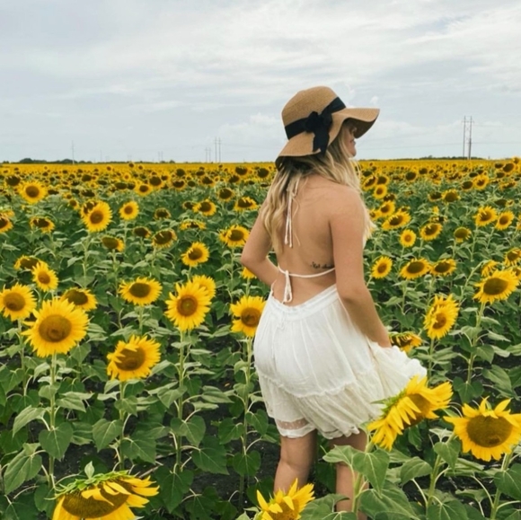 New Backless Halter Swiss Dot High Low Mini Dress - Picture 10 of 15